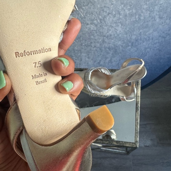 NWB Reformation slingback pumps - Picture 6 of 13